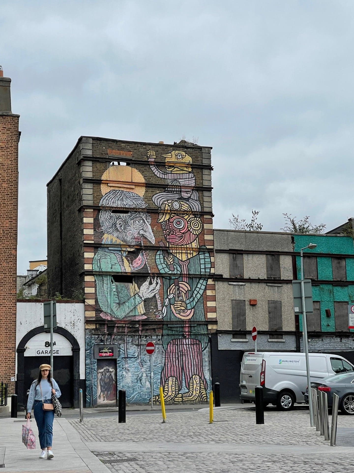 Smithfield Square 4